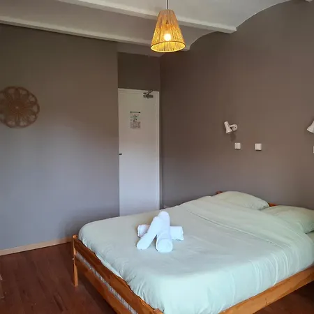 Auberge Arthea Laviolle Room photo