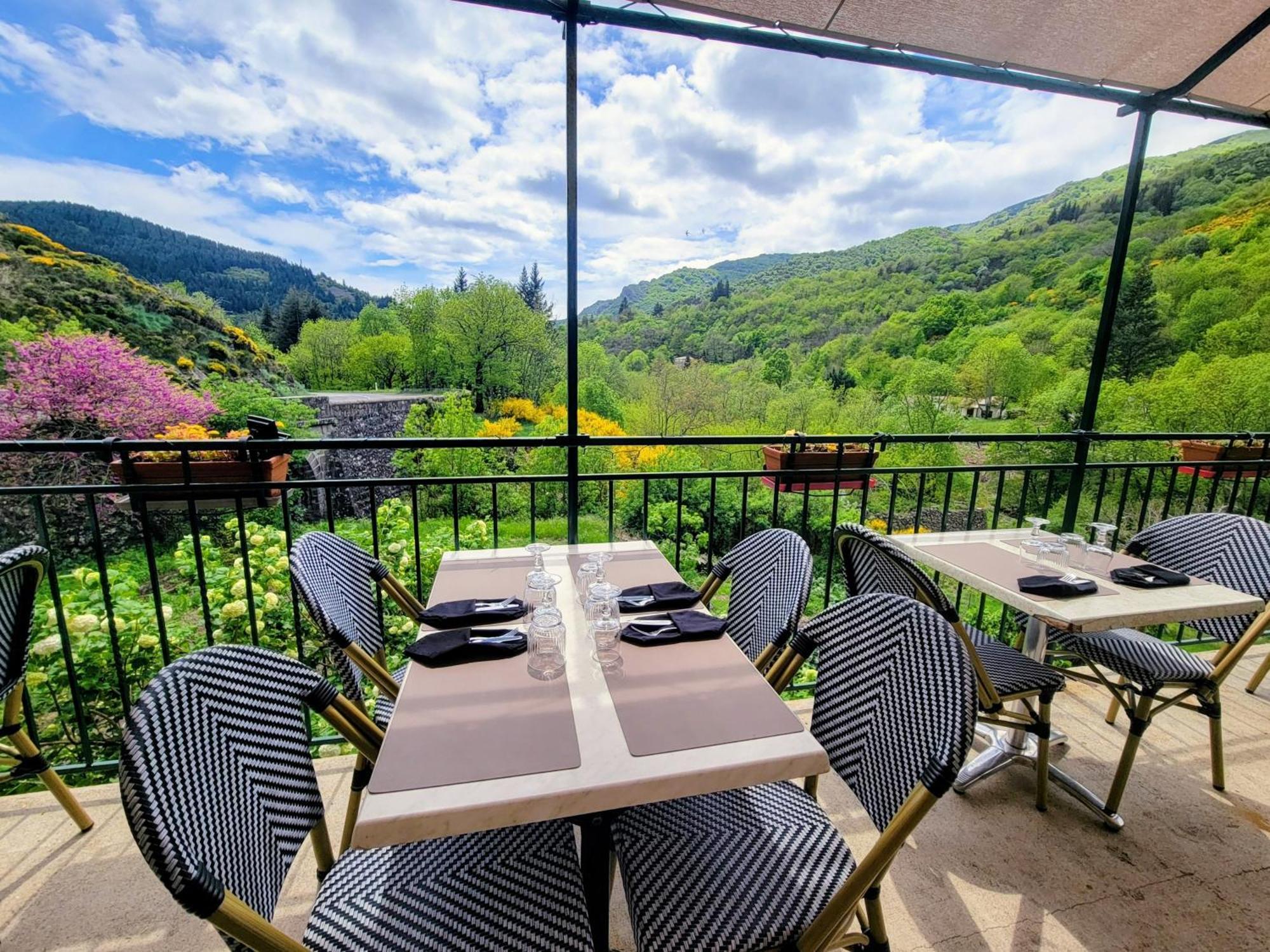Chez Baratier Hotel 2*