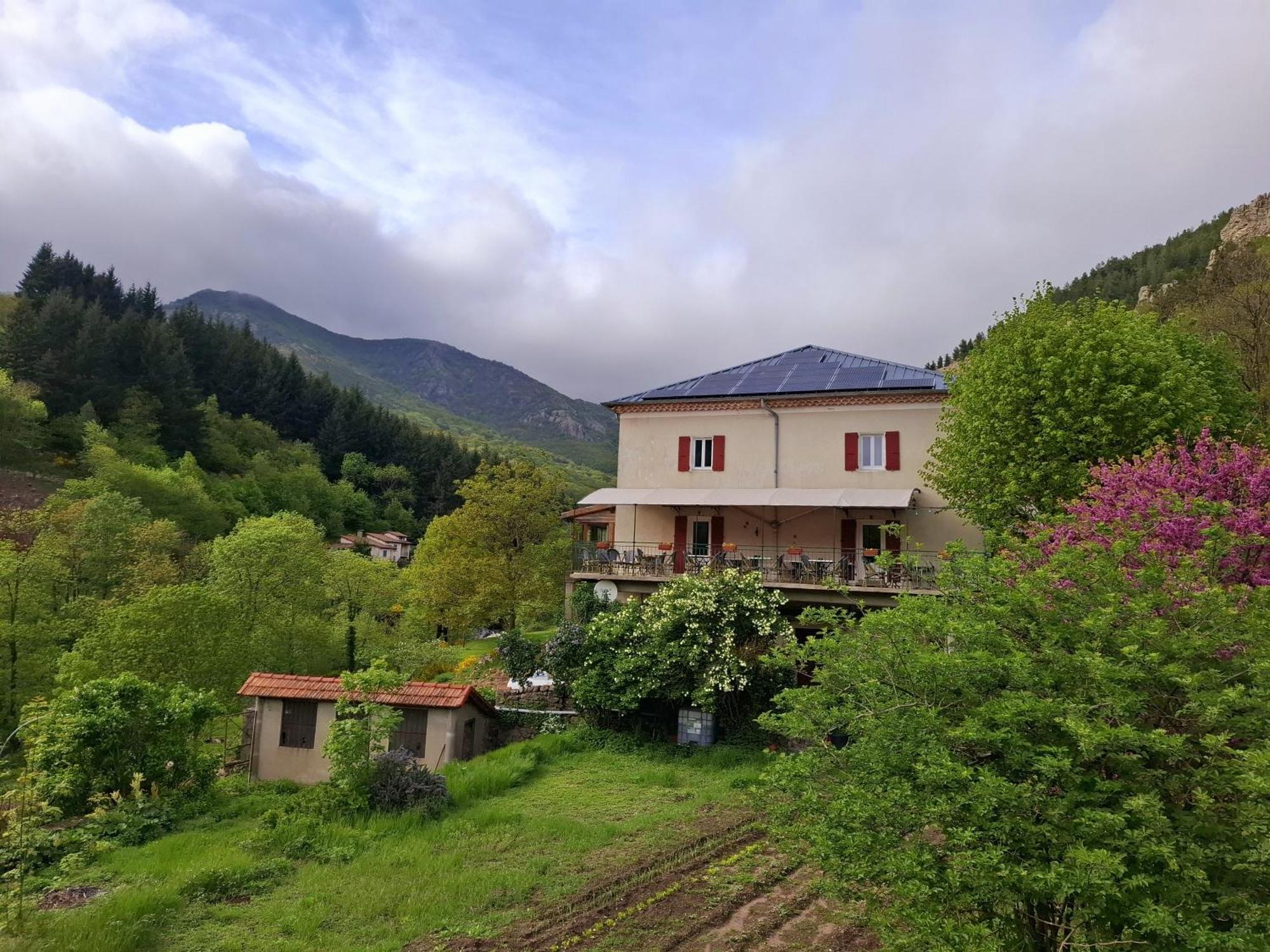 Hotel Chez Baratier 2*